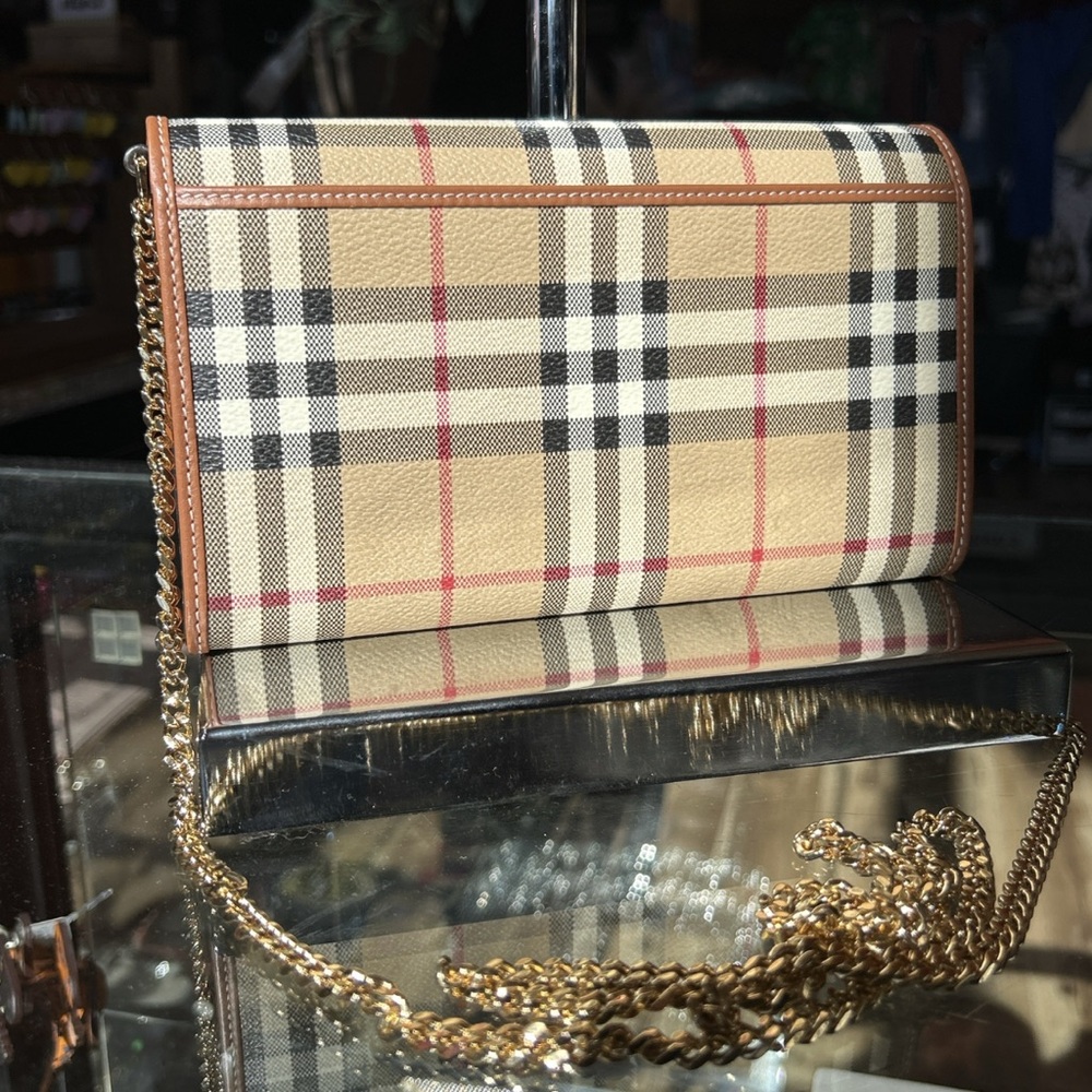 Burberry Tan Plaid Chain Crossbody with Gold Hardware - Picture 7 of 9